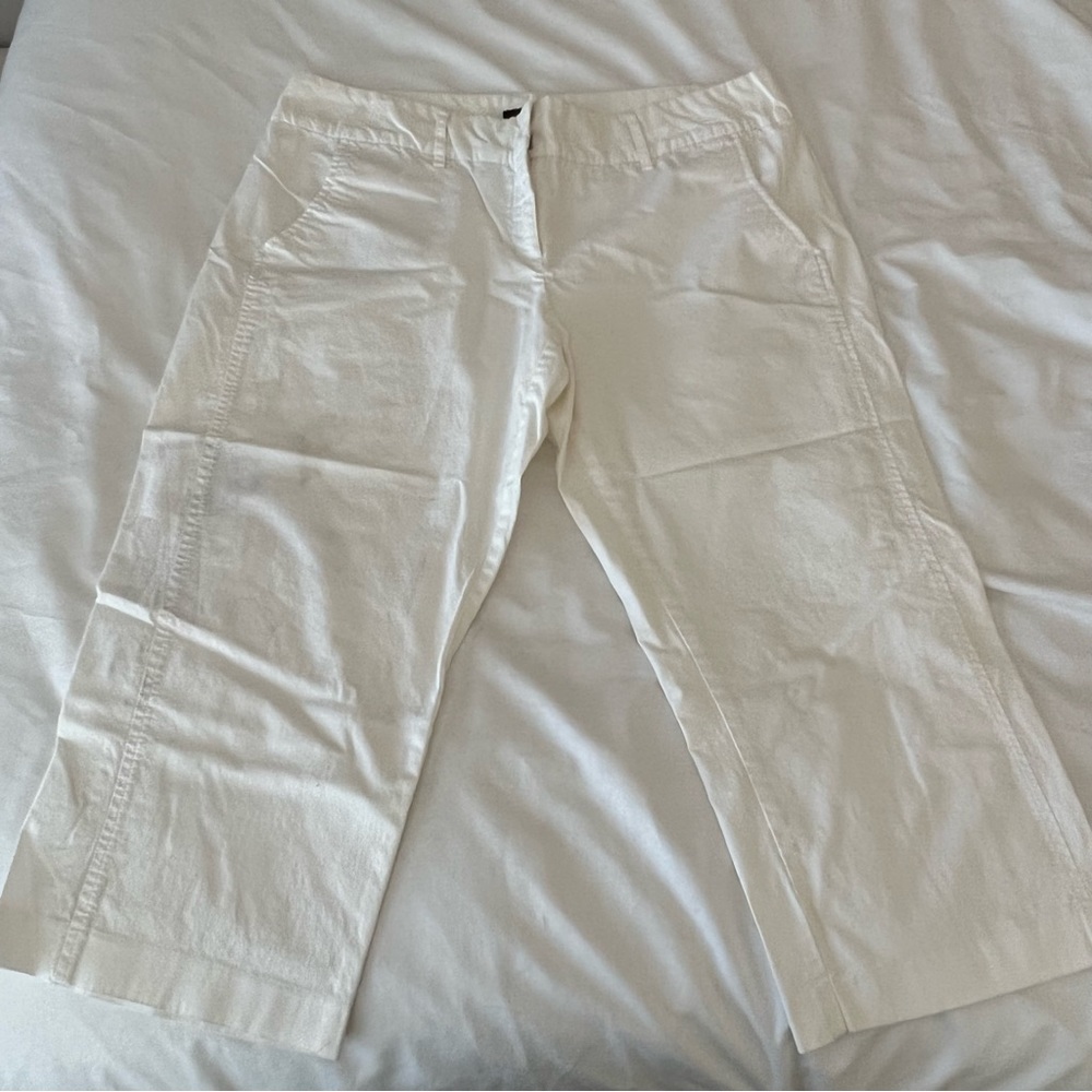 Classic white pant